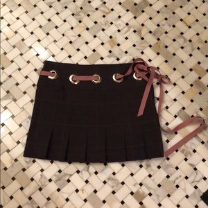 Bebe pleated plaid skirt